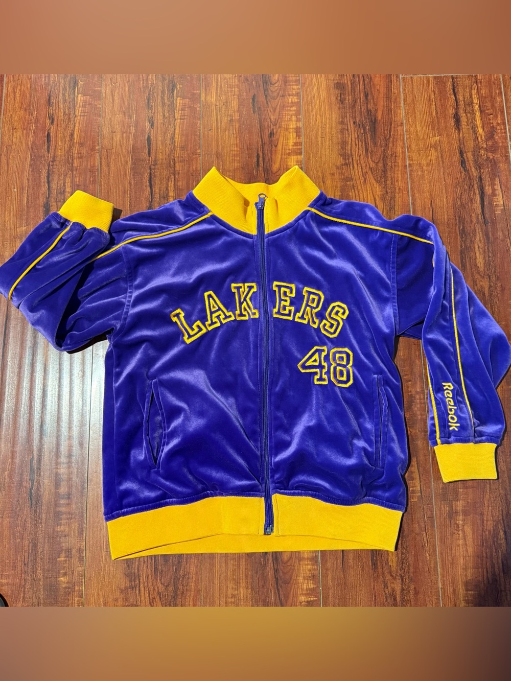 Vintage LA Lakers Reebok NBA Zip Up Jacket Sweater Women’s Size Small Preowned!